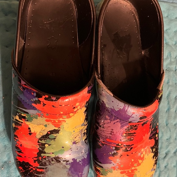 Dansko Women’s Multicolor Paint Splatter Clog Shoes Size 41/ 10-11s - Picture 9 of 12